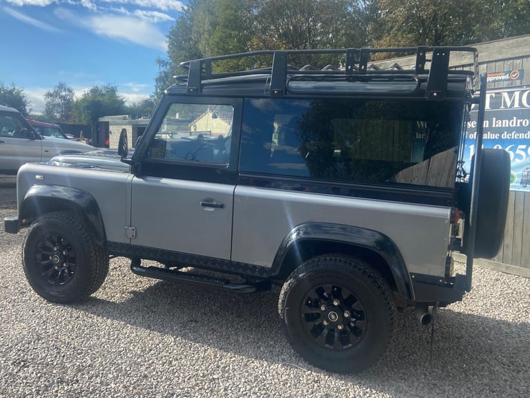 2012 Land Rover Defender Hard Top TDCi [2.2] PANEL VAN DIESEL Manual