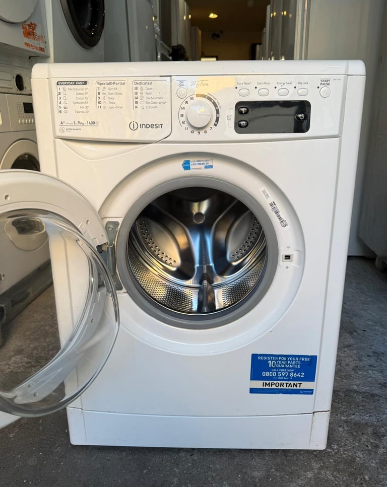 Indesit 9kg Washing Machine With Free Delivery N Warranty 
