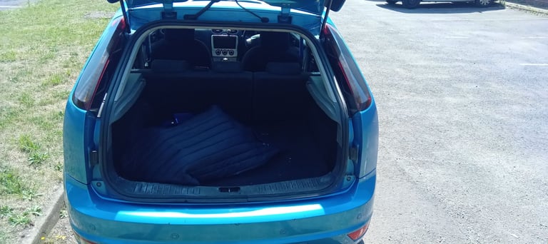 Ford, FOCUS, Hatchback, 2011, Manual, 1560 (cc), 5 doors