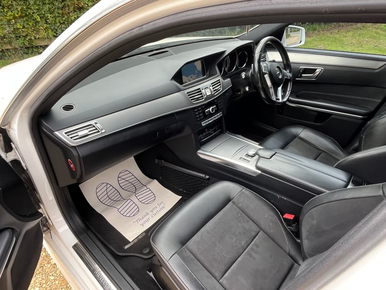 Mercedes-Benz, E Class, E250 CDi AMG Sport, Automatic, White, Saloon, beautiful condition
