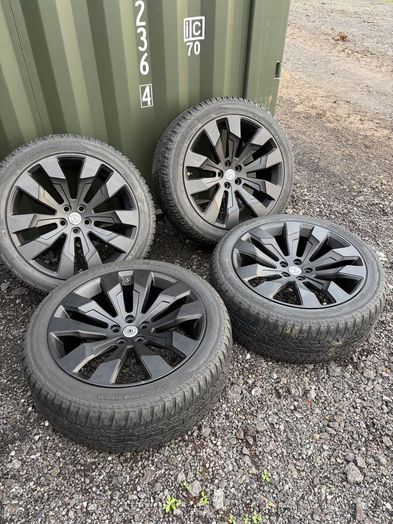 image for Genuine Urban WX1 Defender Alloy Wheels 22inch Satin Black