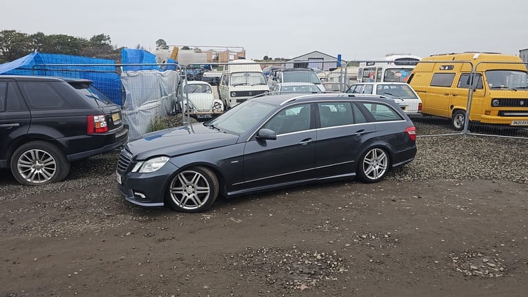 Mercedes-Benz e350cdi engine 2010 year spares or repairs estate 
