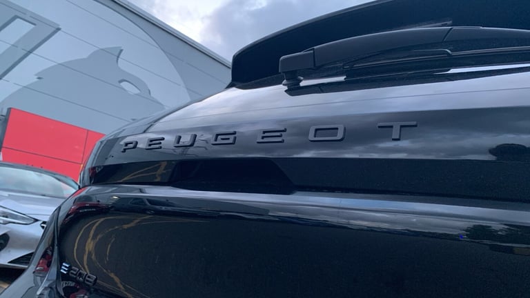 2024 Peugeot 208 50kWh E-Style Hatchback 5dr Electric Auto (7.4kW Charger) (136 ps) Hatchback Ele...