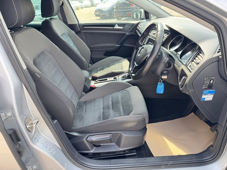 2025 Volkswagen Golf 1.4 tsi bluemotion DSG  Hatchback PETROL Automatic