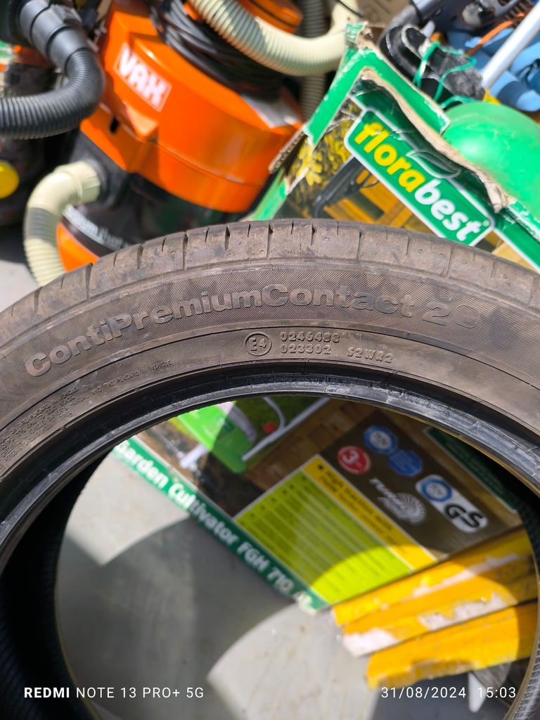 2 x Continental 195/50 R16 - Part worn