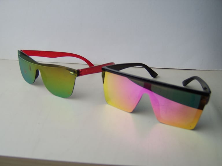 image for SUNGLASSES