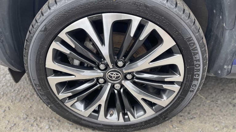 2022 Toyota Yaris Cross 1.5 Hybrid Excel 5dr CVT Estate Hybrid Ele Automatic