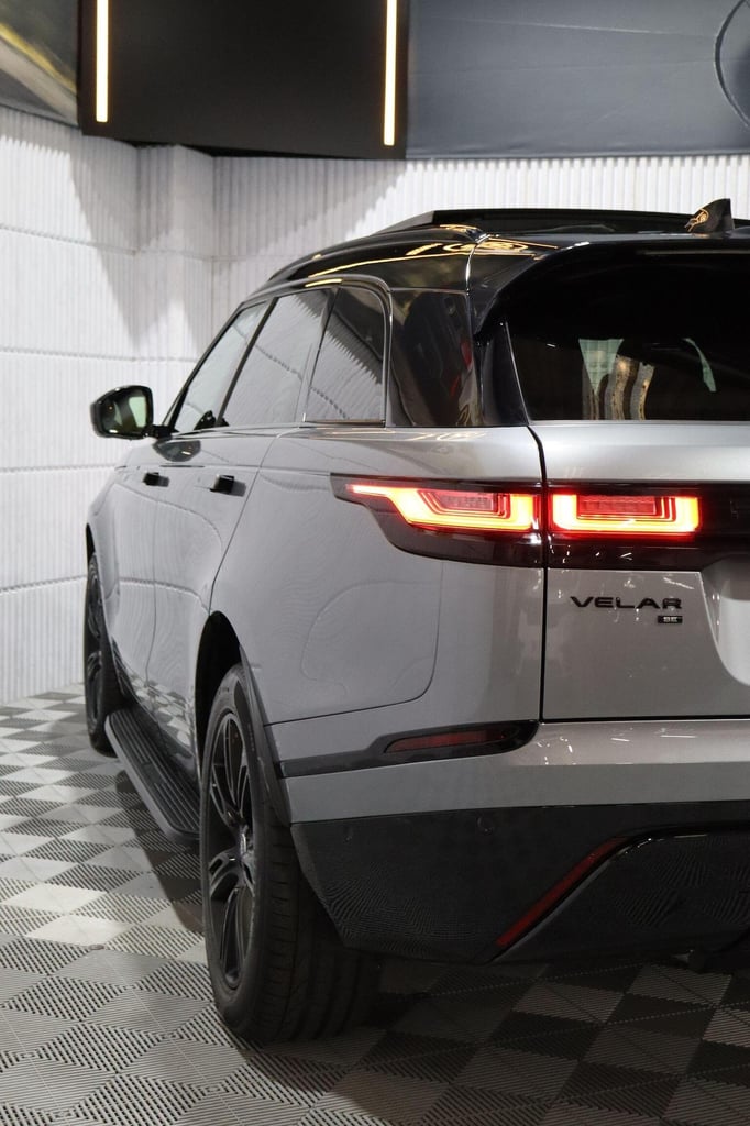 LAND ROVER RANGE ROVER VELAR 2.0 D200 MHEV Edition Auto 4WD Euro 6 (s/s) 5dr