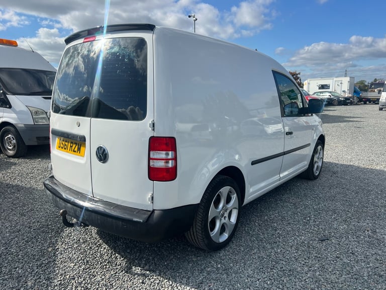 2011 Volkswagen Caddy 1.6 TDI 102PS Van SWB GTI SEATS ALLOYS NO VAT PANEL VAN Diesel Manual