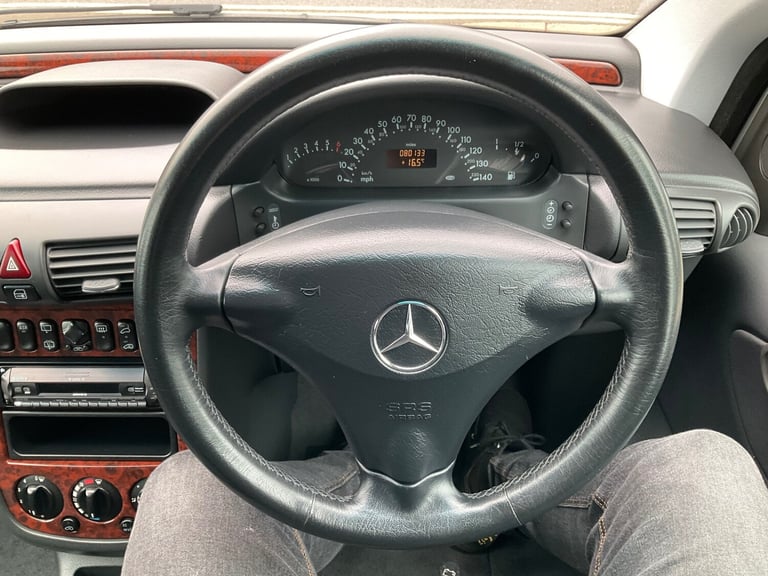 2006 Mercedes-Benz Vaneo 1.9 PETROL AMBIENTE WHEELCHAIR ACCESS VEHICLE MPV Petrol Manual