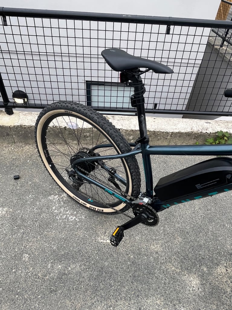 E-bike Calibre Kinetic 250w Motor 