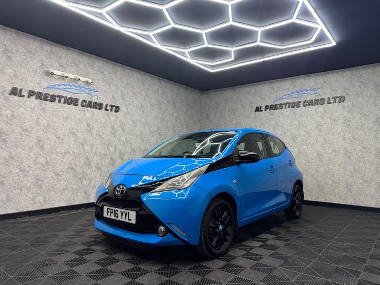 2016 Toyota AYGO 1.0 VVT-i x-cite x-shift Euro 6 5dr HATCHBACK Petrol Automatic