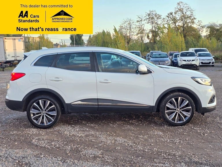 2019 Renault Kadjar 1.3 TCe Iconic SUV 5dr Petrol EDC Euro 6 (s/s) (140 ps) SUV Petrol Automatic