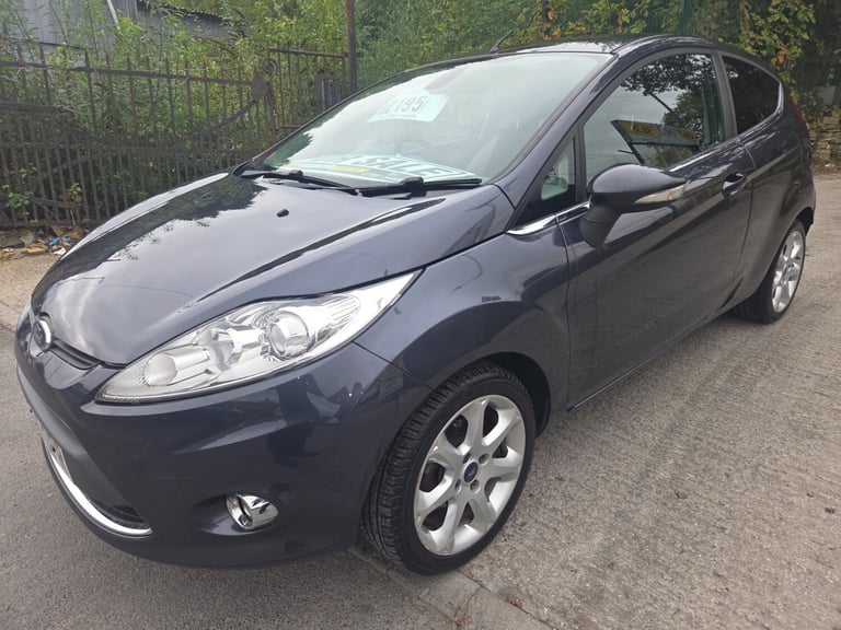 2010 Ford Fiesta 1.4 Titanium 3dr HATCHBACK Petrol Manual