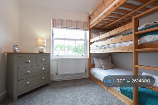 2 bedroom house in Castle Road, Southsea, PO5 (2 bed) (#2614800)