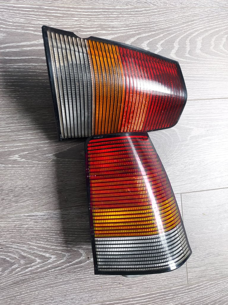 MK2 VAUXHALL ASTRA DASHBOARD & CENTRE CONSOLE- MK2 ASTRA 3DR SXI INTERIOR