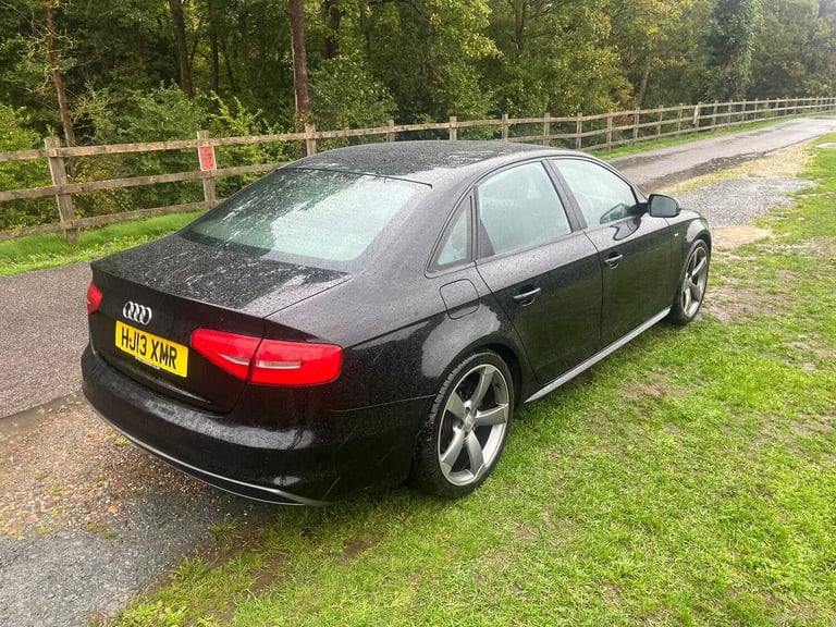  Audi A4 2.0 TDI Black Edition Euro 5 (s/s) 4dr Diesel Manual