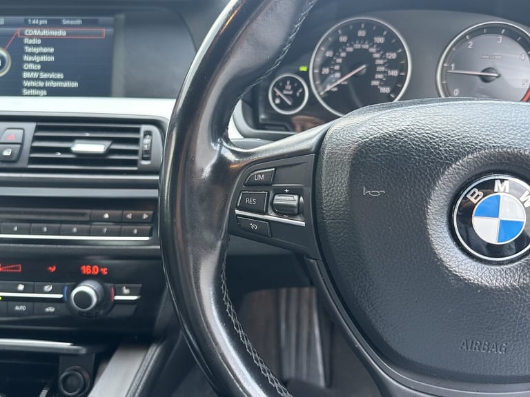 BMW 5 SERIES 2.0 520d M Sport Saloon 2011