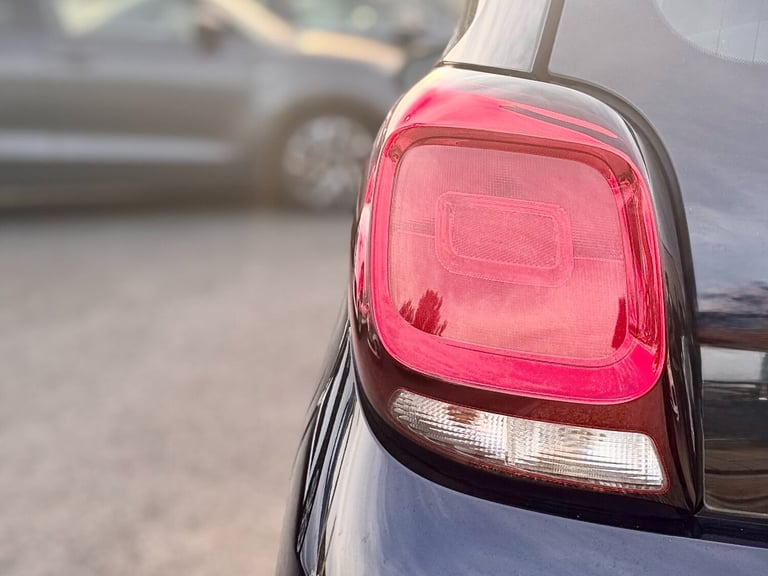 2014 Citroen C1 1.0 VTi Feel 3dr HATCHBACK Petrol Manual