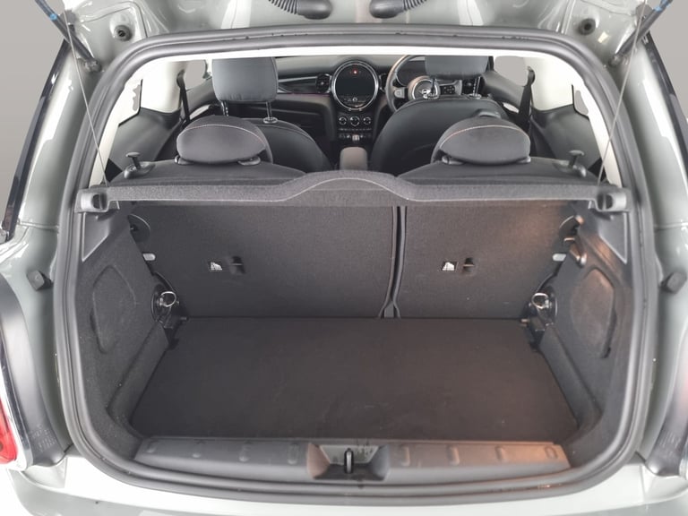 2021 MINI Hatch 1.5 Cooper Classic Hatchback 3dr Petrol Manual Euro 6 (s/s) (136 ps) - CARP Hatch...