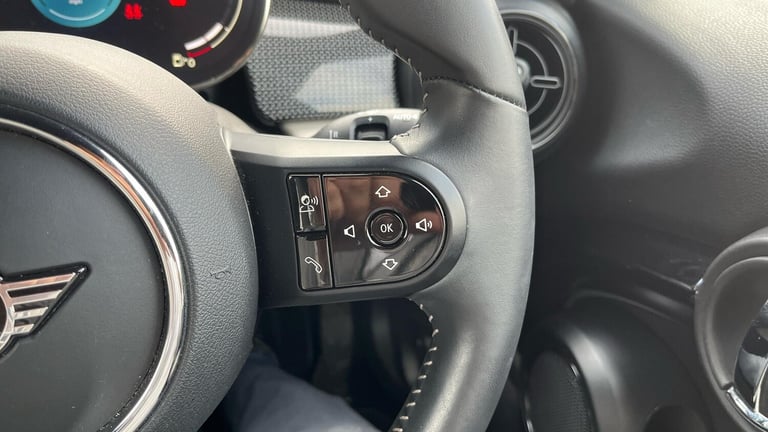 2021 MINI Hatch 1.5 Cooper Exclusive 3dr Auto Hatchback Petrol Automatic