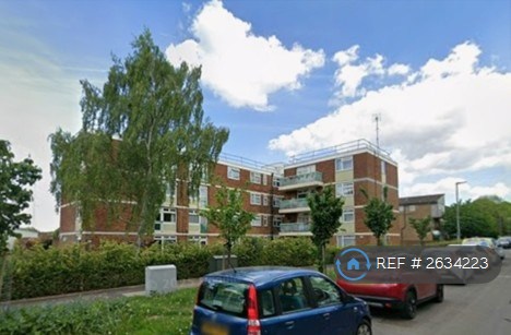2 bedroom flat in Alcester Court, Wallington, SM6 (2 bed) (#2634223)