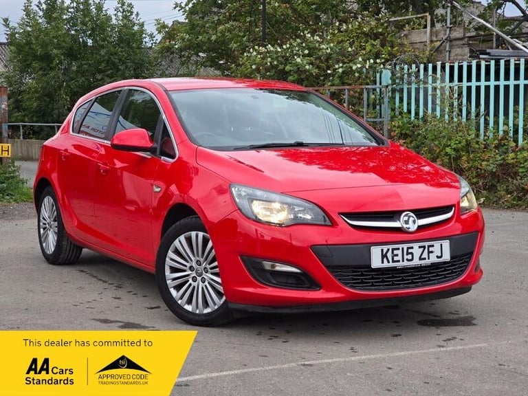 2015 Vauxhall Astra 1.4i Excite Euro 6 5dr HATCHBACK Petrol Manual
