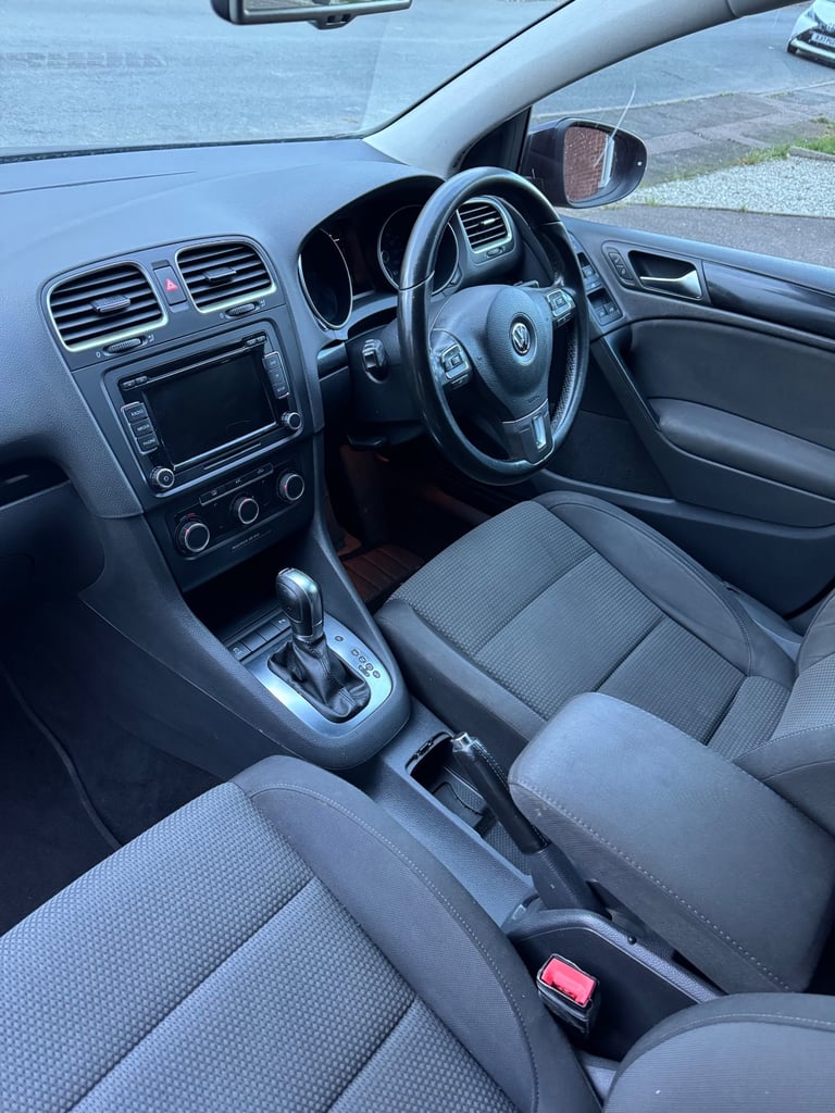 Volkswagen, GOLF, Hatchback, 2012, Semi-Auto, 1598 (cc), 5 doors