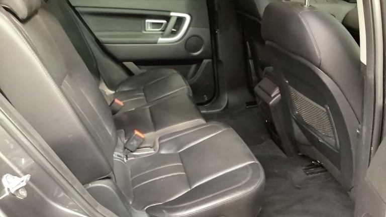 2017 Land Rover Discovery Sport 2.0 TD4 HSE 5d 180 BHP Estate Diesel Manual