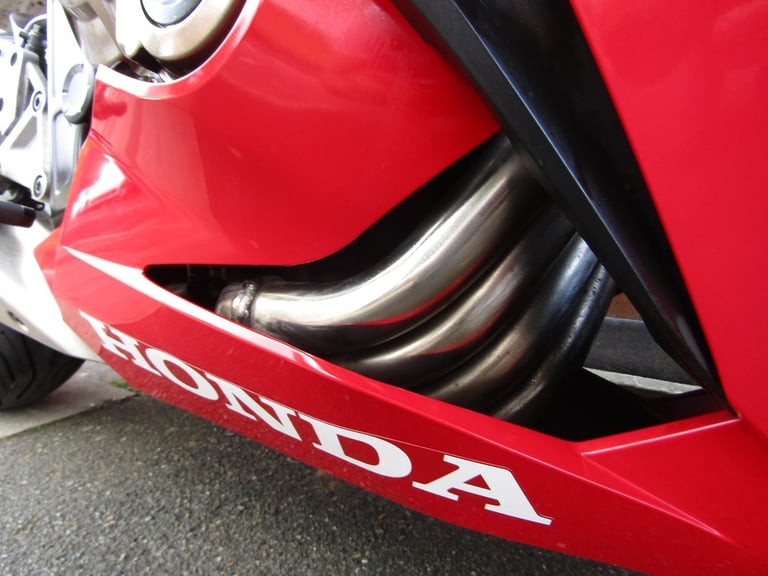 HONDA CBR 650R* ONE OWNER FROM NEW * 7800 MILES * JUST HAD TYRES AND PADS *