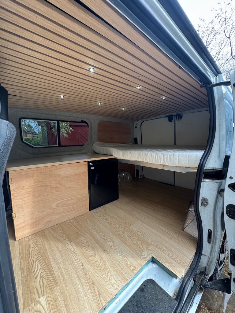 Vauxhall Vivaro Campervan / day van