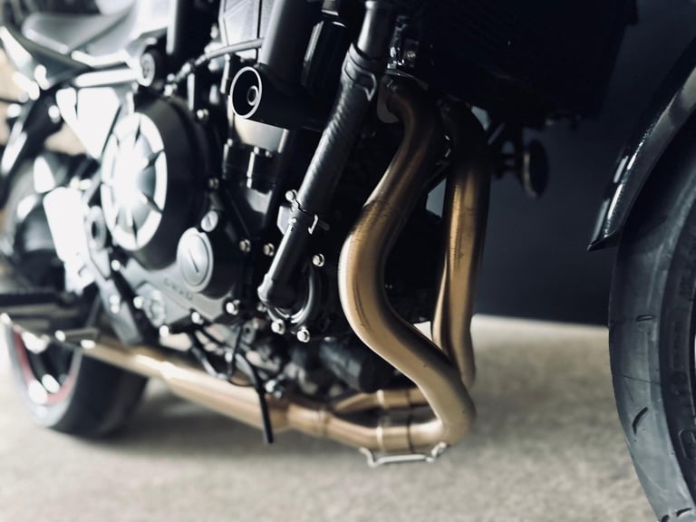 Stunning Low Mileage 2024/24 Kawasaki Z650 Motorcycle