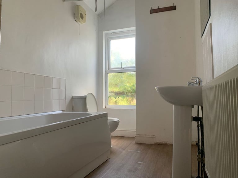 ***TWO BEDROOM PROPERTY TO LET***IDEAL FOR A SMALL FAMILY** AVAILABLE IMMEDIATELY