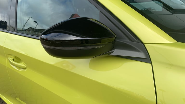 2024 Peugeot 208 1.2 HYBRID GT Hatchback 5dr Petrol Hybrid e-DSC6 Euro 6 (s/s) (136 ps) Hatchback...