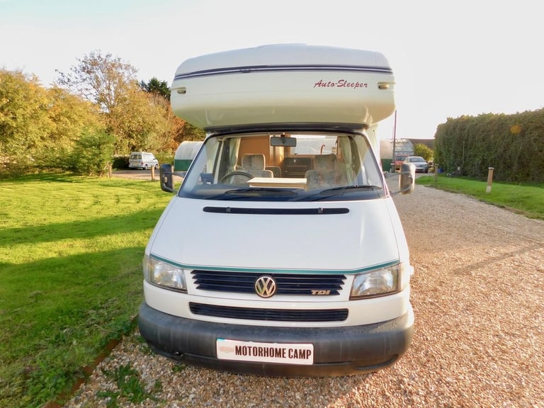 image for Auto-Sleeper Gatcombe VW 2.5 Tdi Manual Luxury 2 Berth Motorhome For Sale