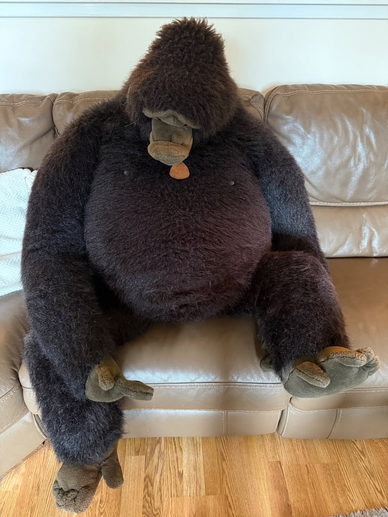 Vintage 1986 “Élégante by Dakin” Giant Koko Gorilla Plush – 54″ – Rare!