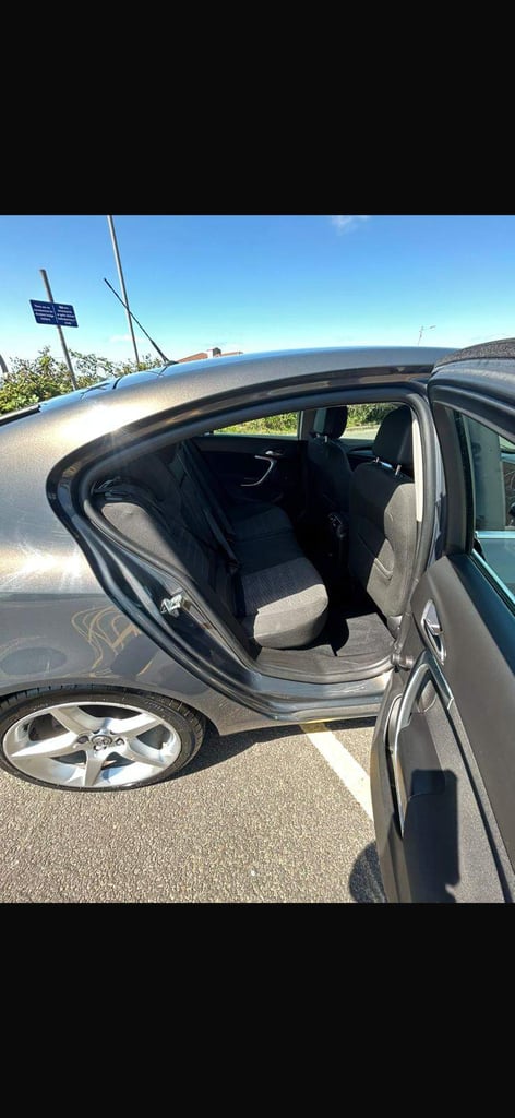 Vauxhall, INSIGNIA, Hatchback, 2013, Manual, 1956 (cc), 5 doors