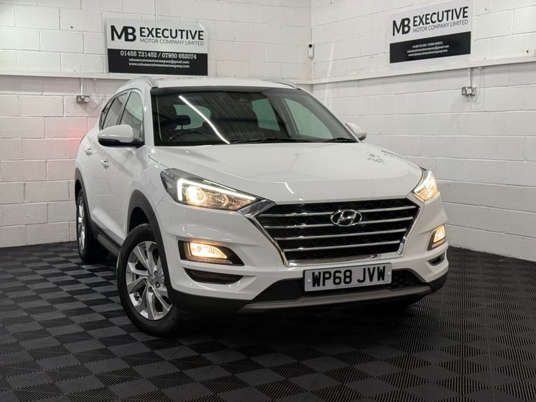 2018 68 HYUNDAI TUCSON 1.6 SE NAV GDI 2WD MANUAL PETROL WHITE EURO 6