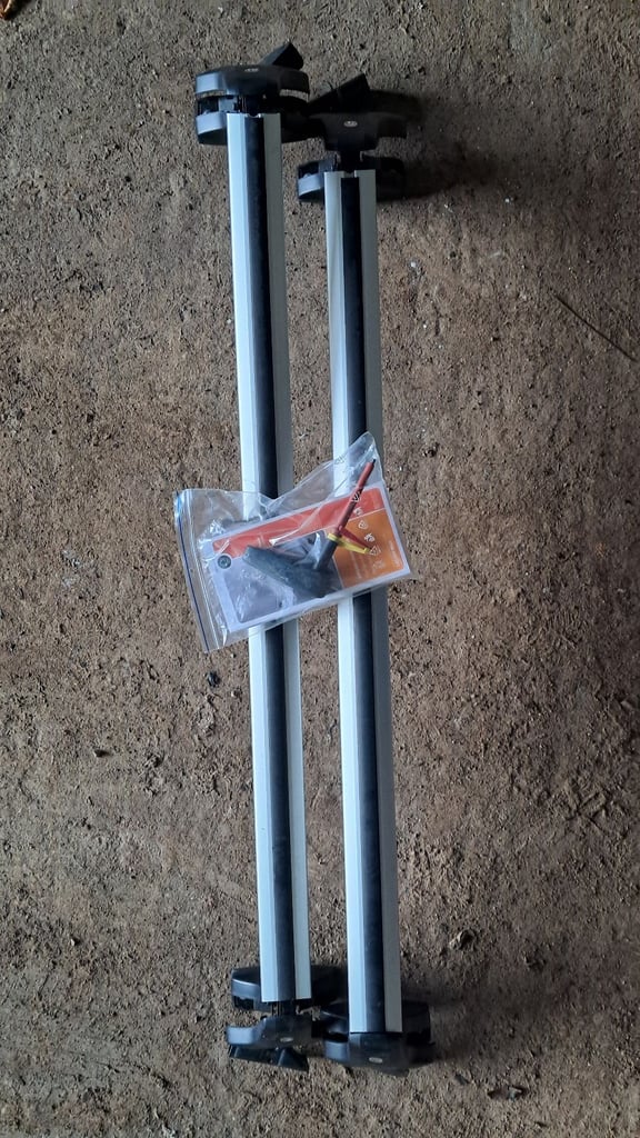 Skoda octavia genuine roof bars