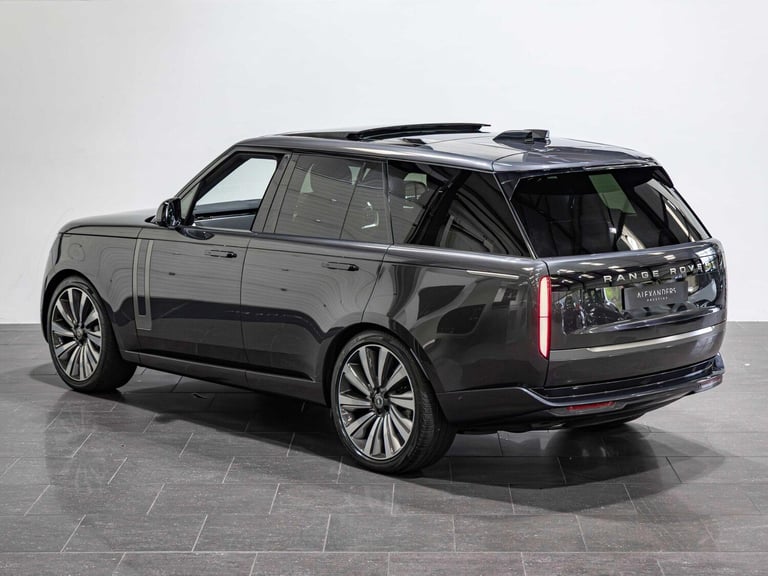 2024 Land Rover Range Rover 3.0 D300 MHEV HSE Auto 4WD Euro 6 (s/s) 5dr ESTATE Diesel Automatic