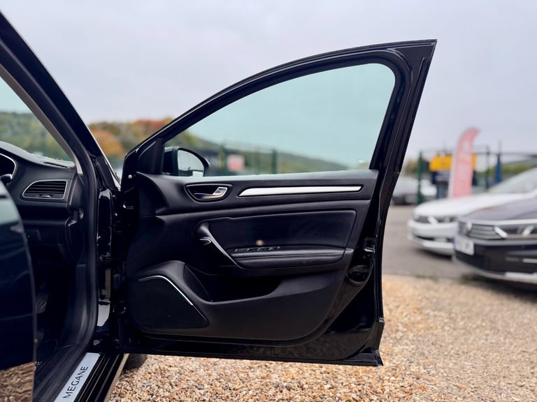 2016 Renault Megane 1.5 dCi Dynamique S Nav 5dr HATCHBACK Diesel Manual