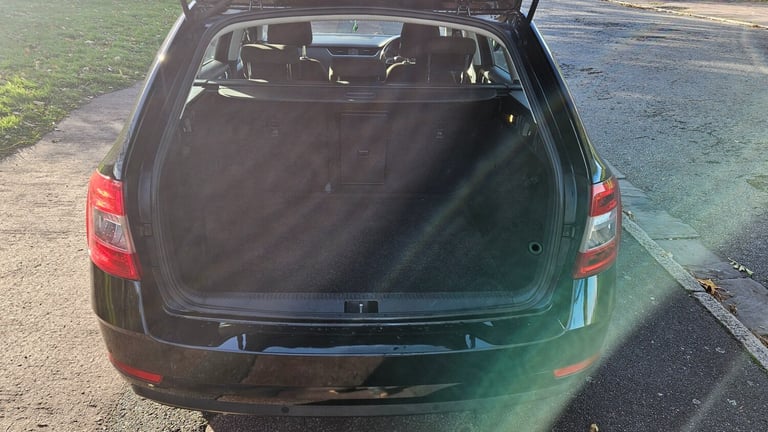 2018 Skoda Octavia 1.6 TDI CR SE 5dr DSG ESTATE Diesel Semi Automatic