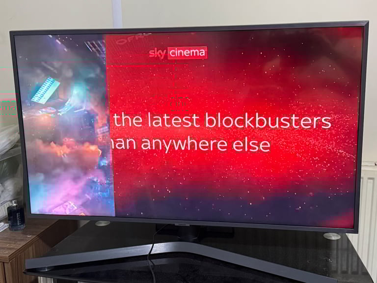 Samsung 43inch 4k uhd WiFi smart tv