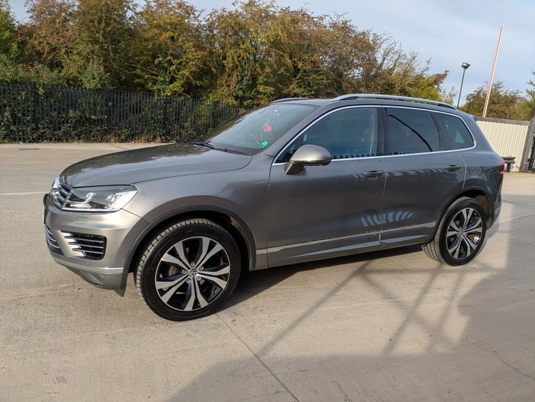 2016 Volkswagen Touareg 3.0 V6 TDI BlueMotion Tech 262 R-Line 5dr Tip Auto ESTATE Diesel Automatic