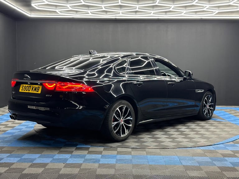 2018 Jaguar XF 2.0d R-Sport Auto Euro 6 (s/s) 4dr SALOON Diesel Automatic