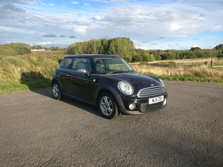 image for 2011 BMW MINI COOPER ONE D 1.6 DIESEL 6-SPEED MANUAL 3-DOOR BLACK