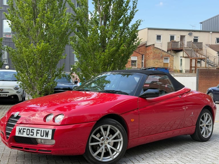 2005 Alfa Romeo Spider 2.0 JTS Lusso 2dr CONVERTIBLE Petrol Manual
