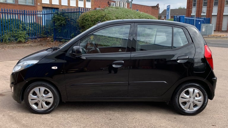 HYUNDAI i10 ACTIVE 5 DOOR HATCHBACK MANUAL ULEZ £20 ROAD TAX
