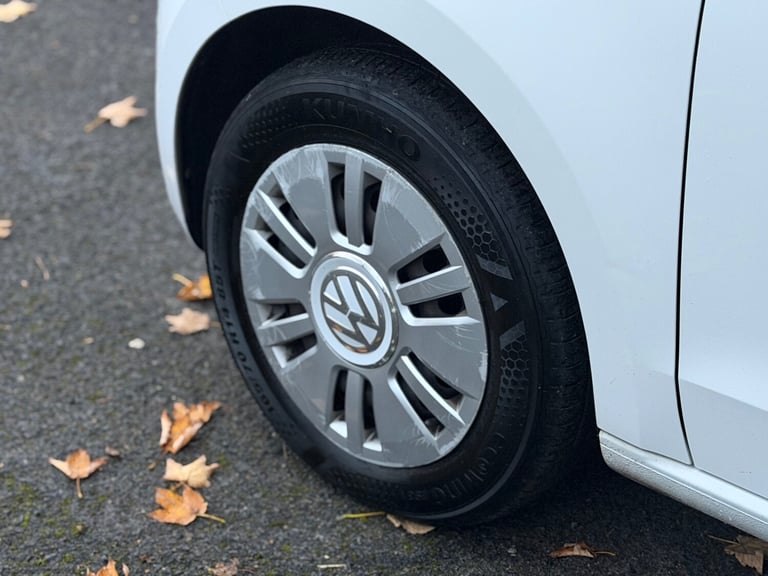 2015 Volkswagen up! 1.0 Move Up 3dr HATCHBACK Petrol Manual