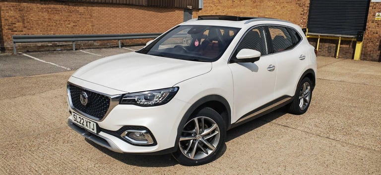 2022 MG MG HS 1.5 T-GDI 16.6kWh Exclusive Auto Euro 6 (s/s) 5dr ESTATE Petrol/Electric Hybrid Aut...